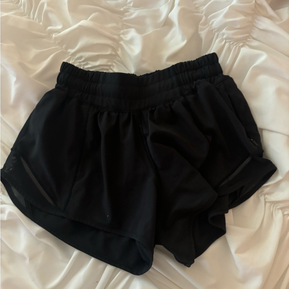 Black Lululemon hotty hots